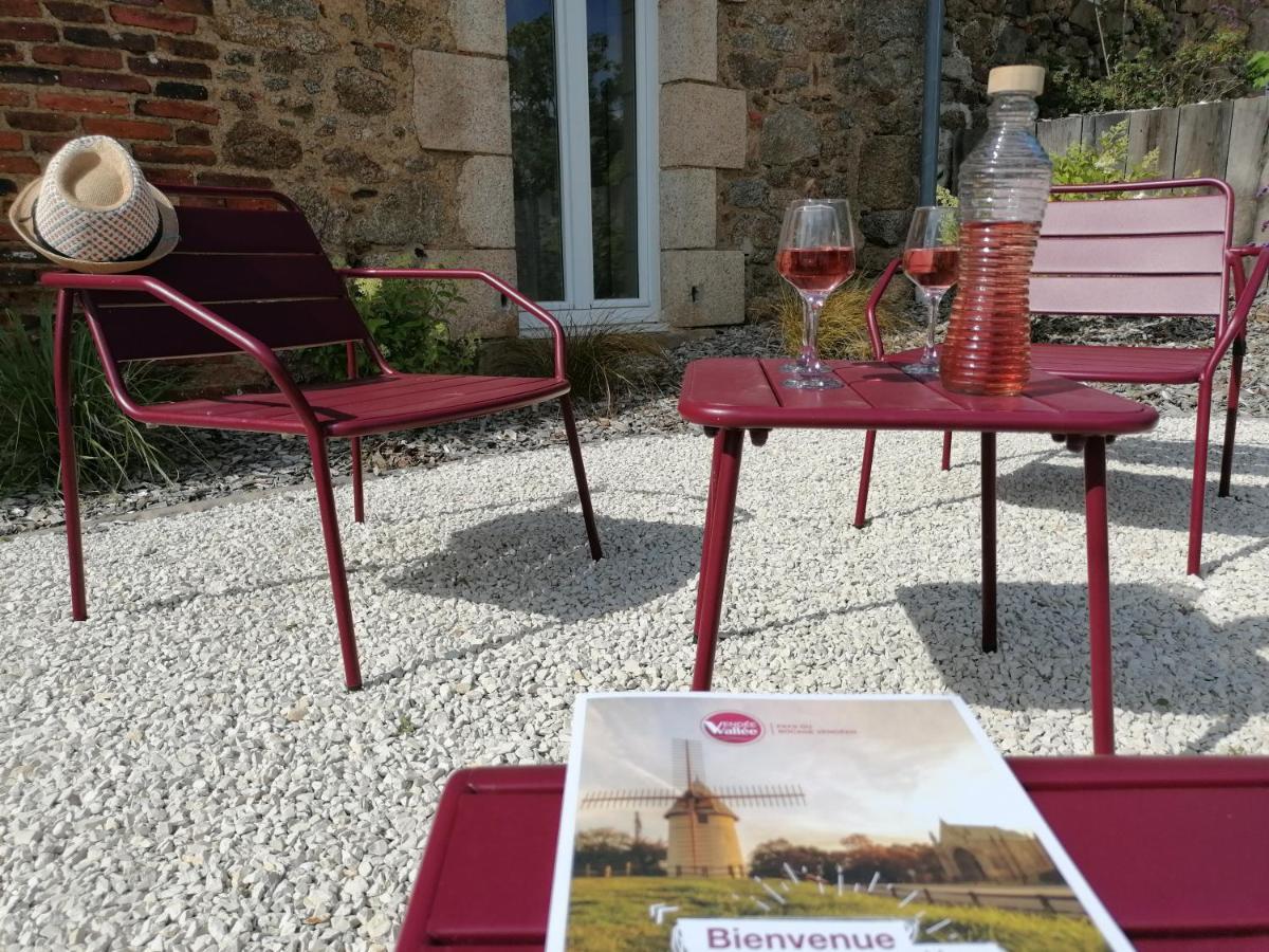 Holiday home Le Bois Aux Feuilles Blanches Saint-Michel-Mont-Mercure
